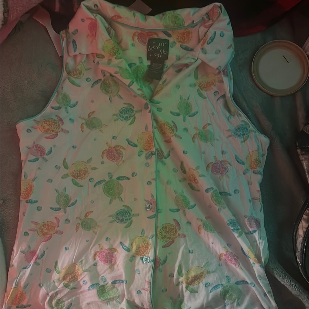 Sleep Floral Sleeveless Button-Up Blouse